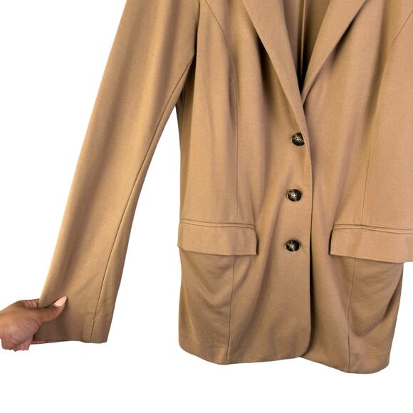 J. Jill Ponte Knit Stretchy Blazer Camel Tan jacket Three Button Small Causal - Picture 4 of 8